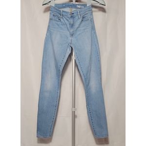 Gap High Rise Skinny Jean